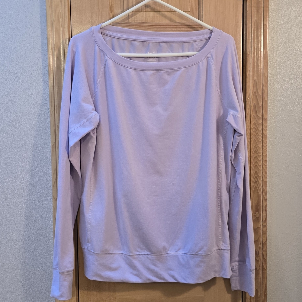 NIKE DRI-FIT Sweatshirt Medium Lavender Long-Sleeve Women's
